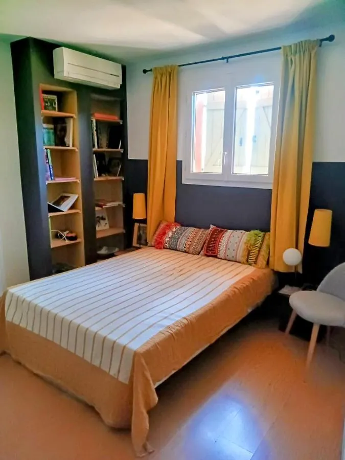 Maison D'Artiste African Queen Cotignac 0*,