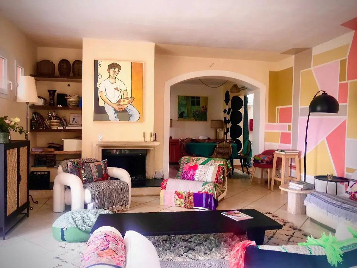 Maison D'Artiste African Queen Cotignac France